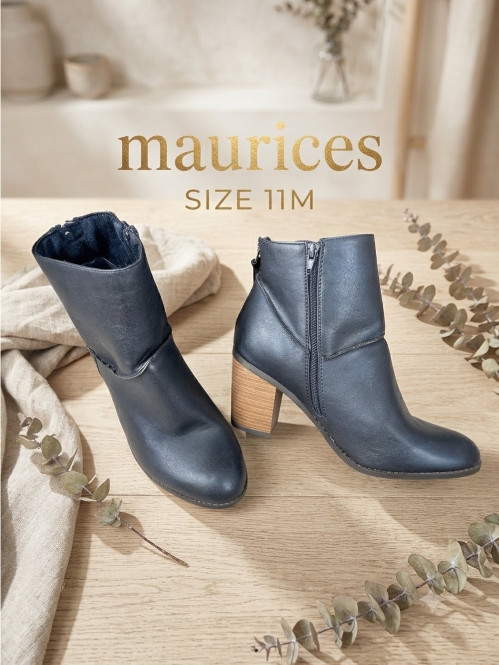 MAURICES Women’s Julia Metallic Navy Blue Stacked Heel Ankle Booties Size 11M